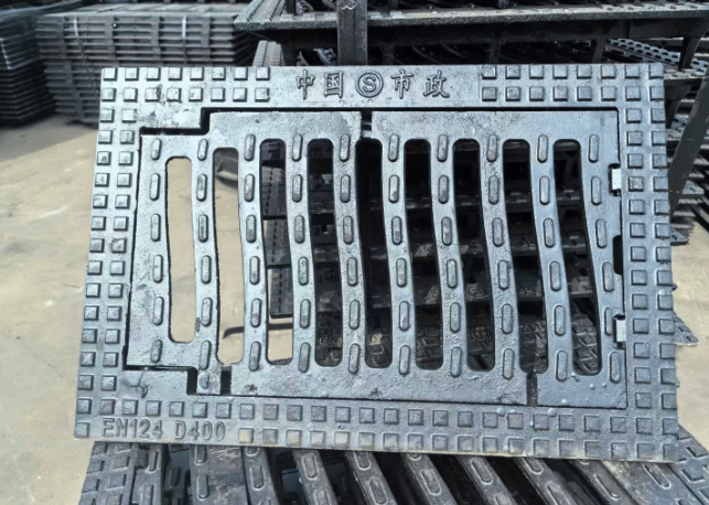 富文镇球墨铸铁市政雨水篦子展示